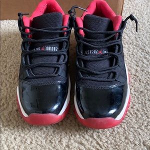 Air Jordan Retro 11 Bred Low